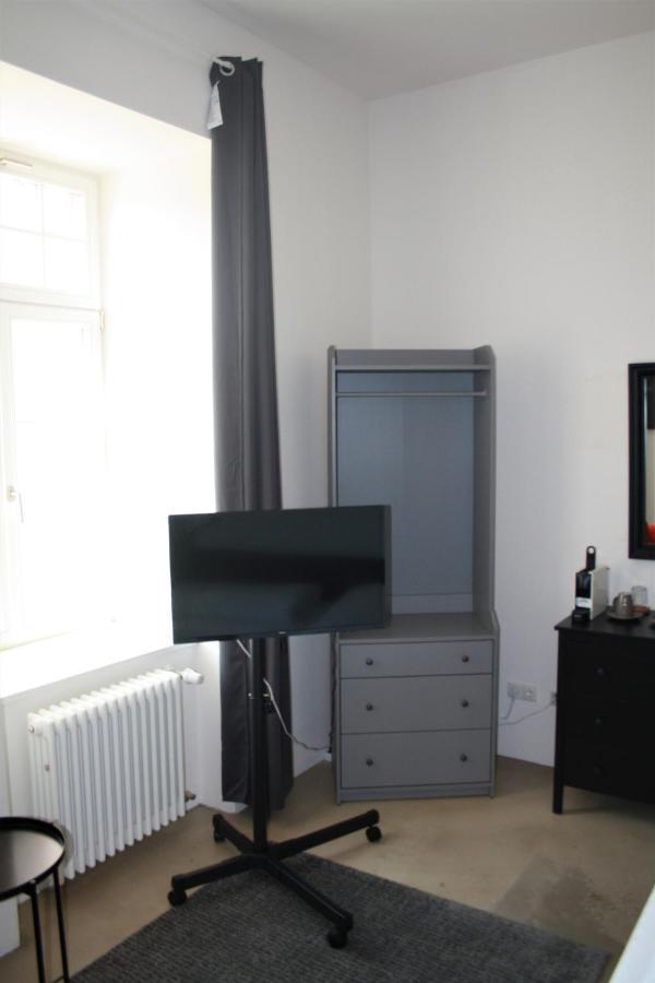 Apartment 3 / Ein - Zweipersonen Mannheim Extérieur photo